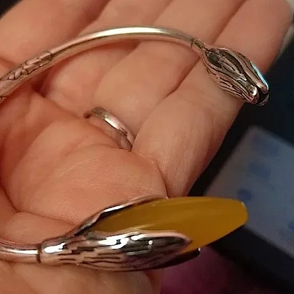 Handmade Jade Flower Sterling Silver Bangle Bracelet - Picture 10 of 11